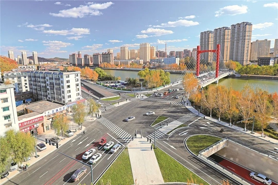 辽源盛典，嘉宾云集，观众热情如火